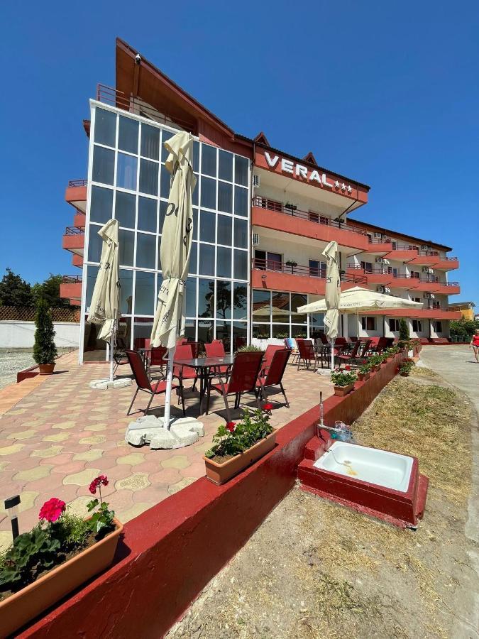 Veral Vedere La Mare 科斯蒂内什蒂 外观 照片